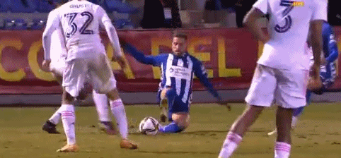 意甲知名评论员：迈尼昂不是耍脾气不续约，他只想看到米兰管理层的诚意！