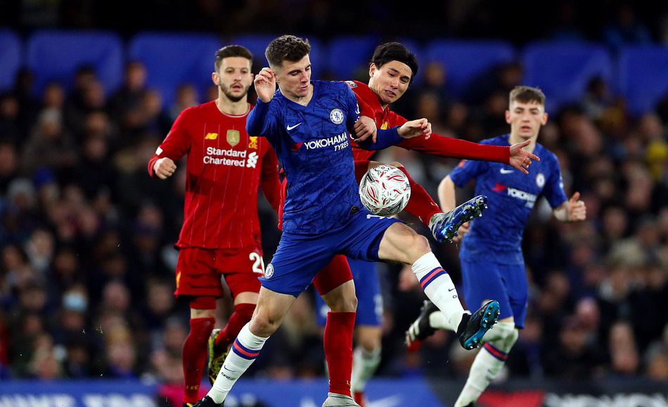 WTT总决赛：王楚钦／孙颖莎3-0林诗栋／蒯曼，收获两连胜