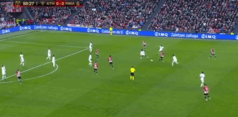 绝对死角，特拉布宗体育中场穆奇小角度任意球直接破门