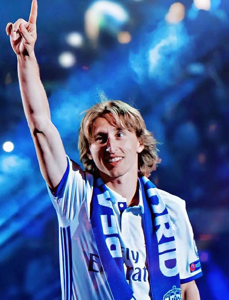 欧联前瞻：34岁沙奇里领衔巴塞尔出战，维拉剑指八连胜