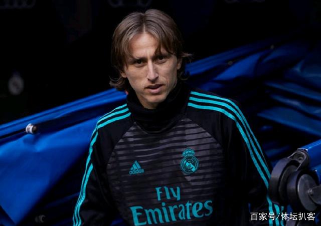 沃尔特马德：在英超踢球对我帮助很大；刚到纽卡时确实有压力