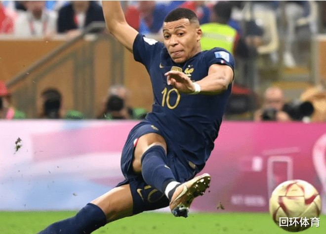 德转评年度最佳前锋：登贝莱、哈兰德、凯恩、姆巴佩入围