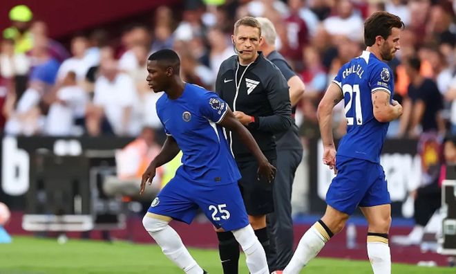 Shams：国王对全队范围内的交易讨论保持开放态度